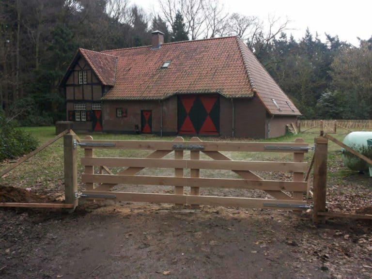 Projekte Hoftor aus Holz