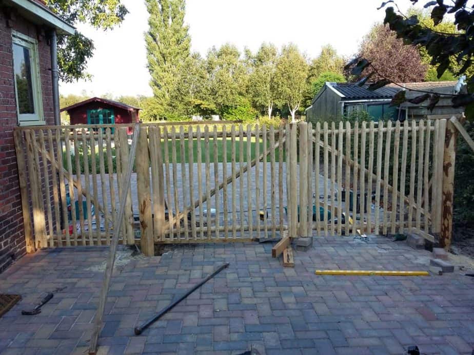 Staketenzauntor Kastanie doppelt 120 cm hoch – Bild 3