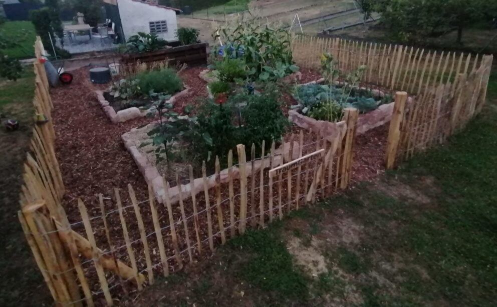 Staketenzaun Gemüsegarten