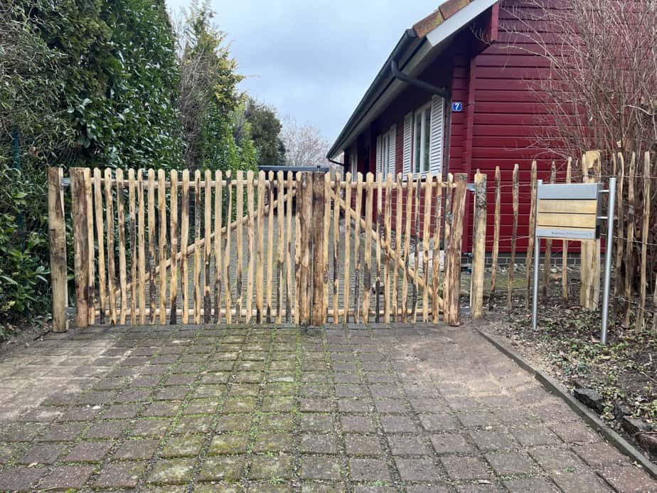 Staketenzaun Tor – Doppeltor 120 cm Hoch. Tor links 180 cm Br und Tor Rechts 120 cm Br