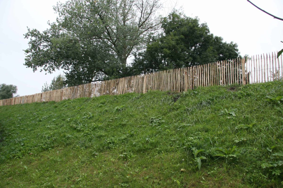 Ganivelle, treillage en châtaignier, 100 cm de hauteur