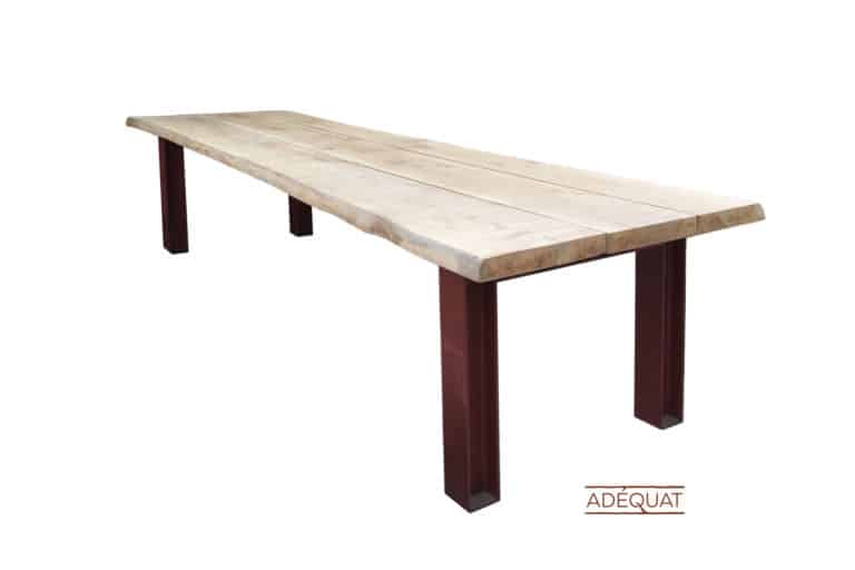 eikenhouten tafel