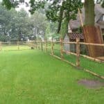 Post & Rail kastanje 3 niveau ronde railen met pantanetgaas