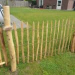 Frans Schapenhek van 100 cm met latafstand 8 cm met een Franse raamwerkpoort van 100 cm bij 100 cm