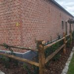 Post en Rail kastanje 2 niveau met 1/4 rails