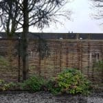 Frans schapenhek 150 cm hoog met een latafstand van 4 cm horizontaal geplaatst