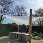 Kastanje paal 600 cm lang, diameter 13-16 cm, ongepunt voor schaduwdoek