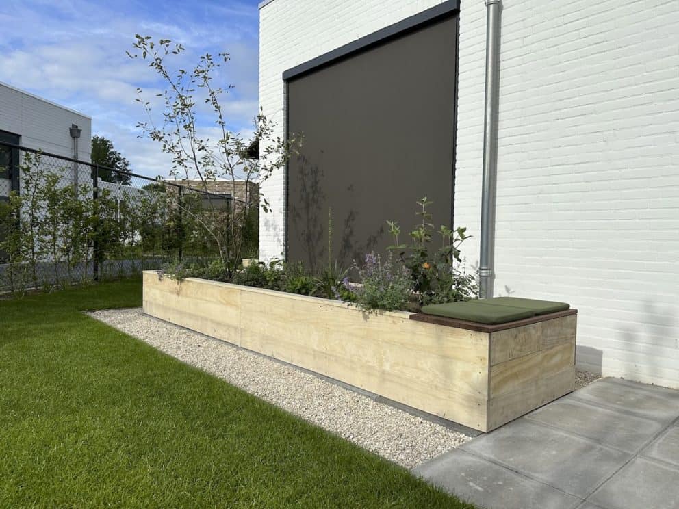 Creatieve bewerking van Robinia voor een plantenbak