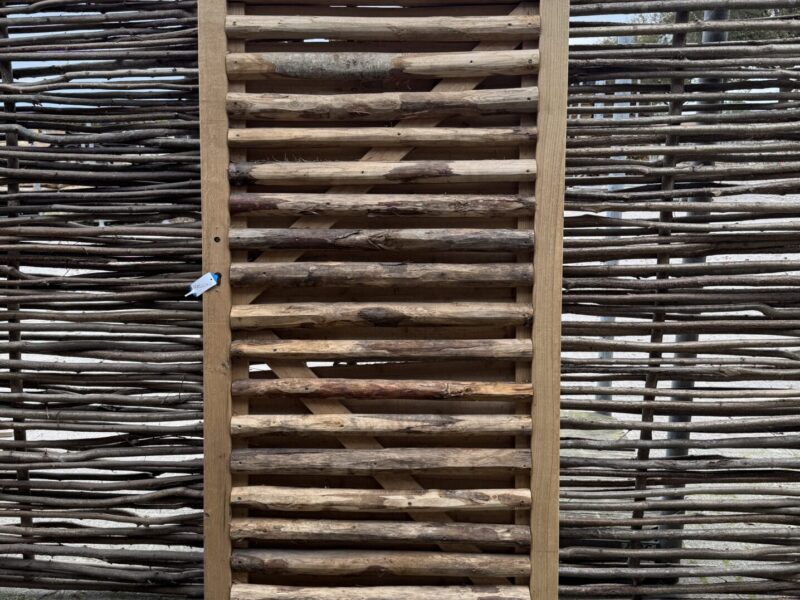 Houten tuinpoort kastanje 90 cm x 180 cm H (68)