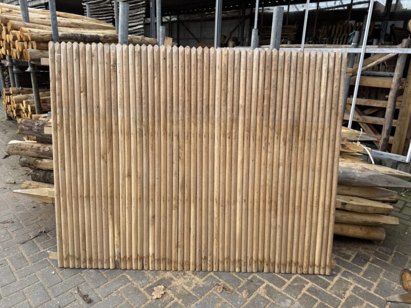 Kastanjescherm 150 h x 190 b (18)
