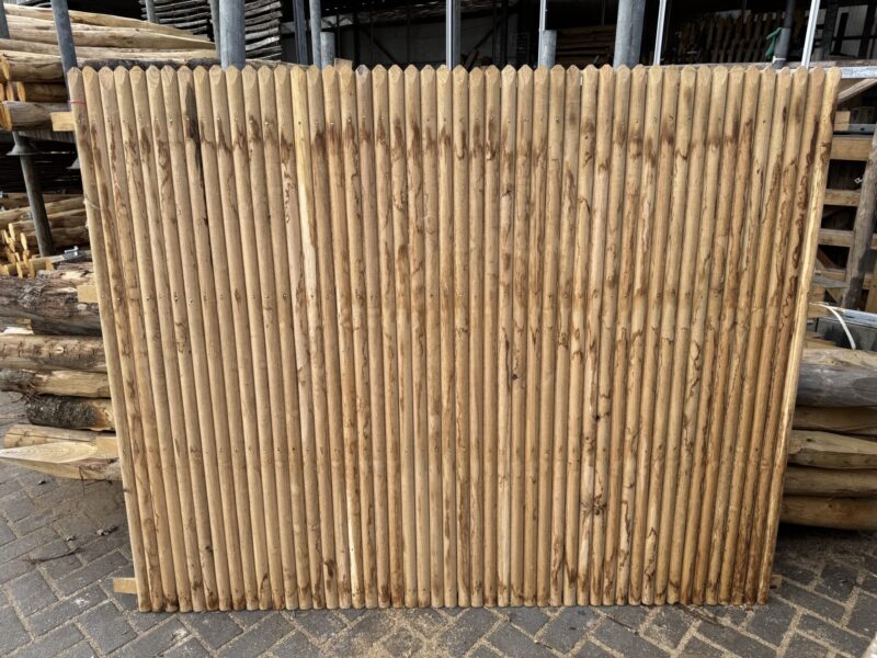 Kastanjescherm 150 h x 190 b (21)