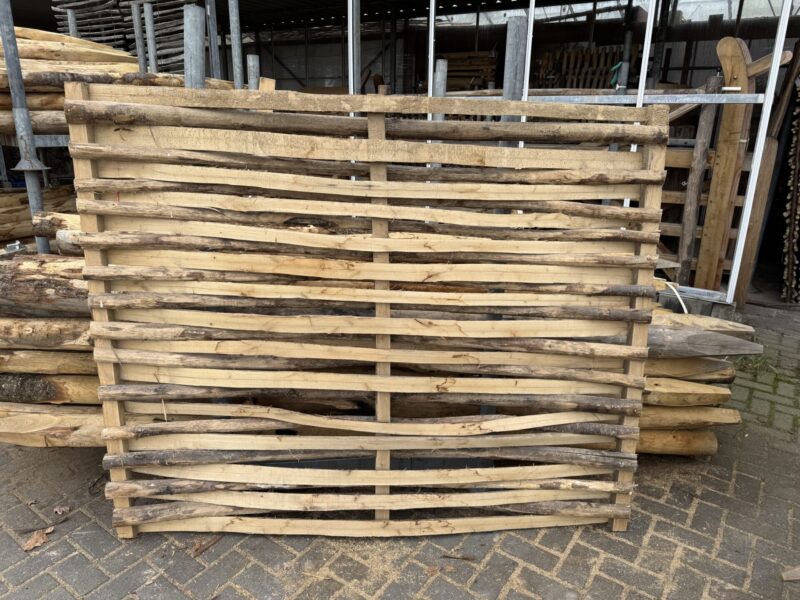 Vlechtscherm kastanje 150 h x 180 b (34)